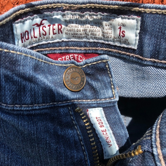 Buy 2 Get 1 Free: Hollister Boot Cut Blue Jeans - Picture 2 of 3